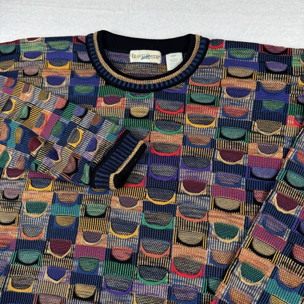TravelSmith Sweater Mens Size L Multicolor Geometric Knit Crew Neck Pullover